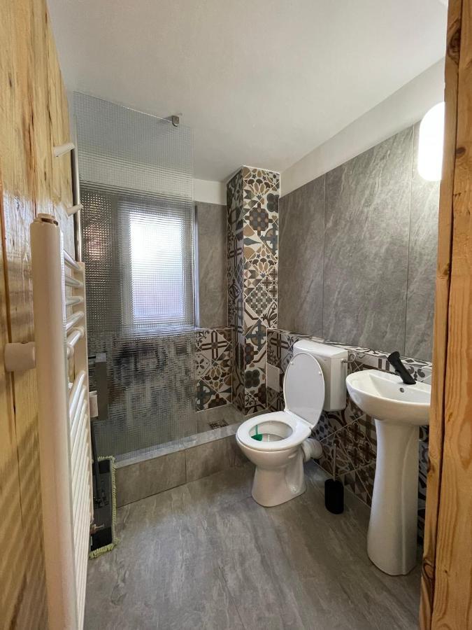 Art Apartments Govora Cluj Экстерьер фото